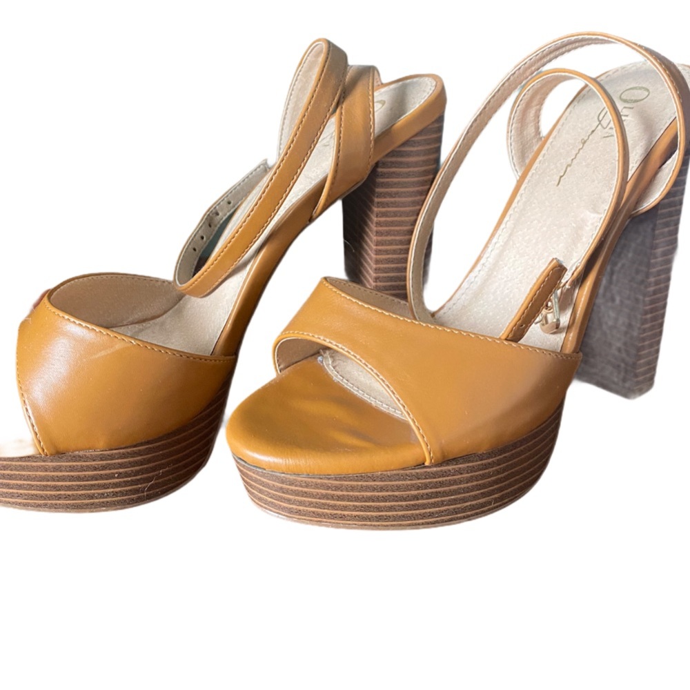 Open Toe Chunky 6” Heels - Picture 1 of 9